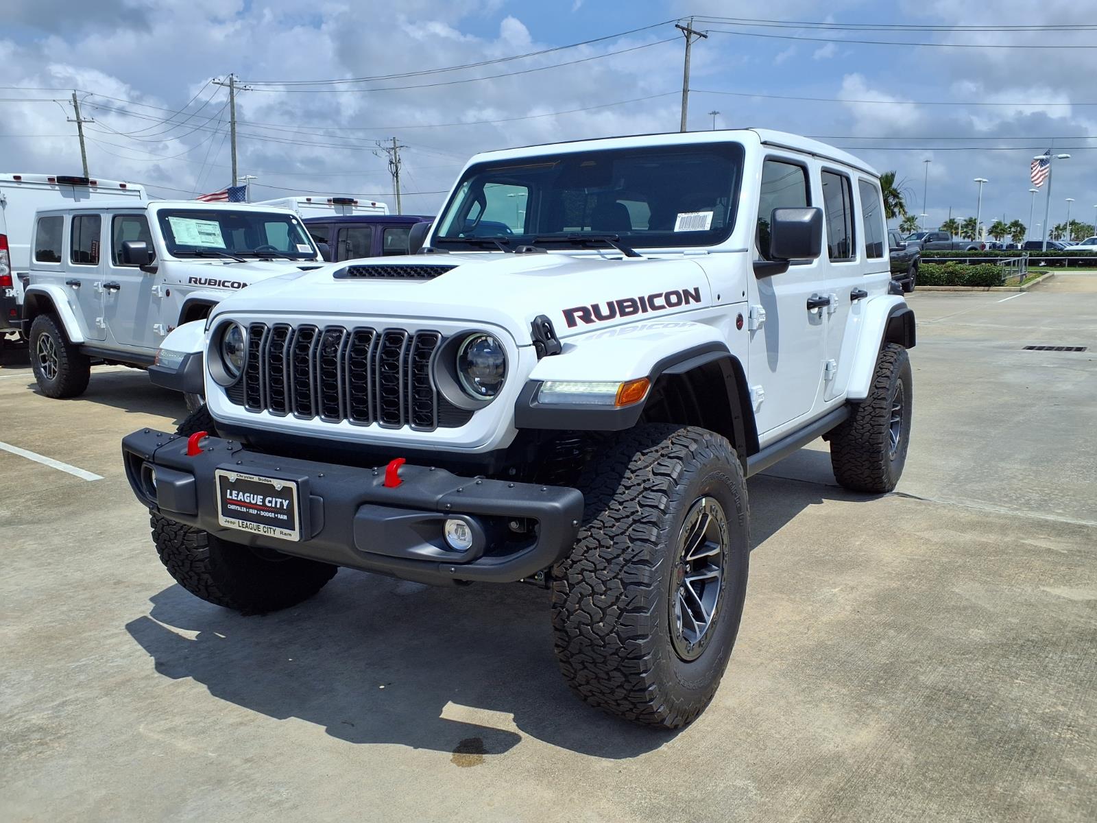 2026 Jeep Wrangler Rubicon White at League City CDJR