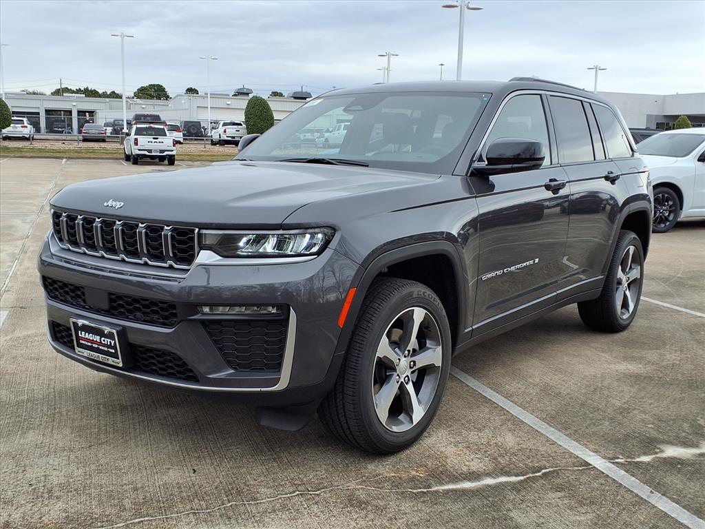 2026 Jeep Grand Cherokee Limited Metallic at League City CDJR