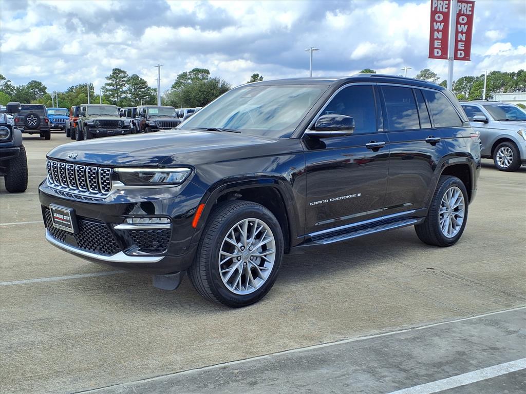 2022 Jeep Grand Cherokee Summit - 2