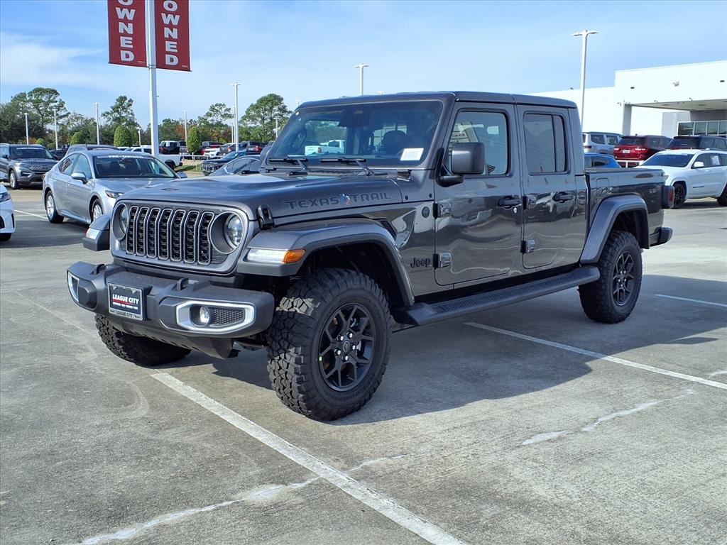 2026 Jeep Gladiator Sport Gray at League City CDJR