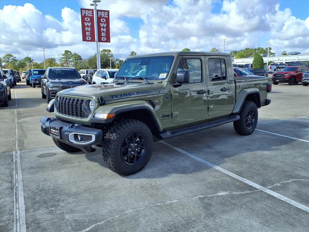 2026 Jeep Gladiator Sport Pj5 41 at League City CDJR