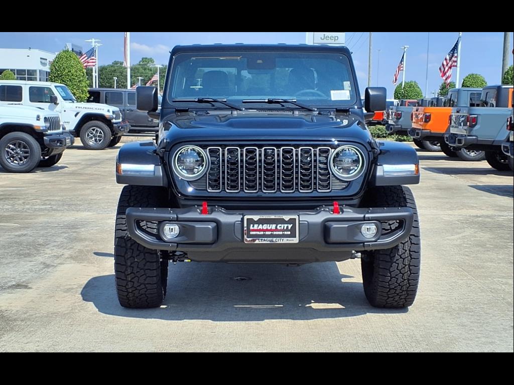 2025 Jeep Gladiator Rubicon Black Clearcoat at League City CDJR