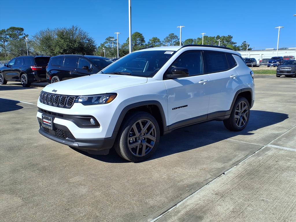 2026 Jeep Compass Latitude Bright White Clearcoat at League City CDJR