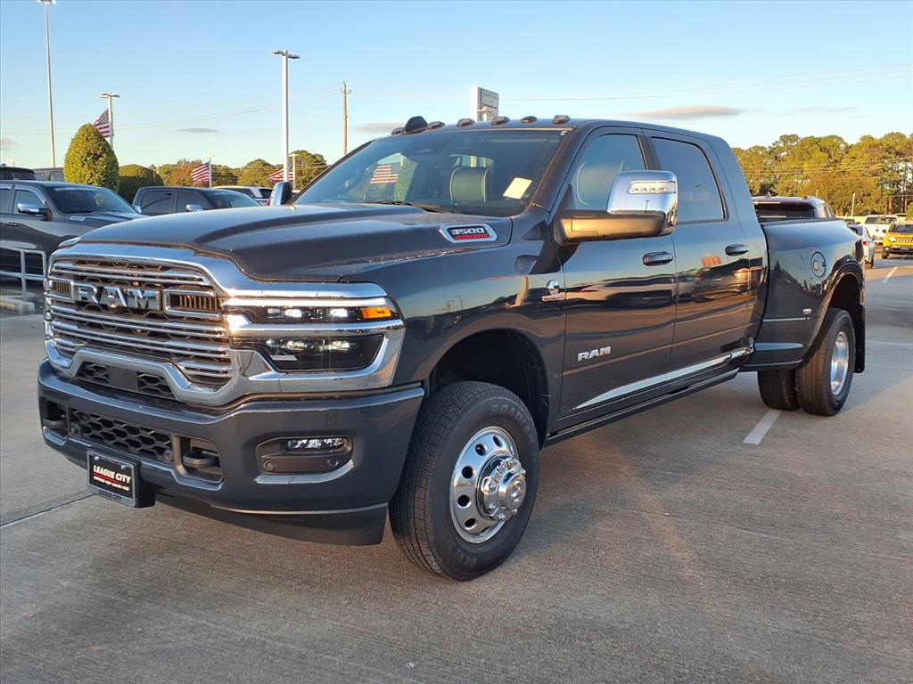 2025 RAM 3500 Laramie - 2