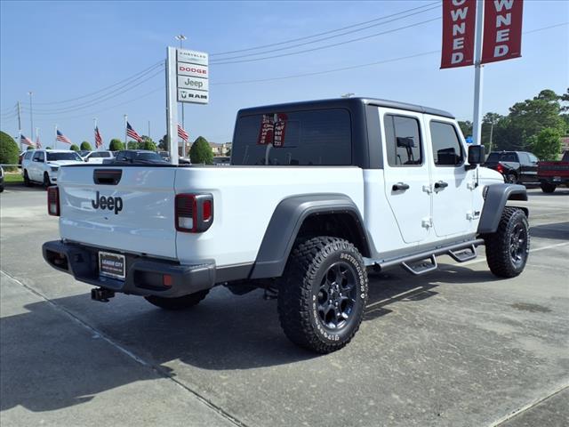 2023 Jeep Gladiator Sport