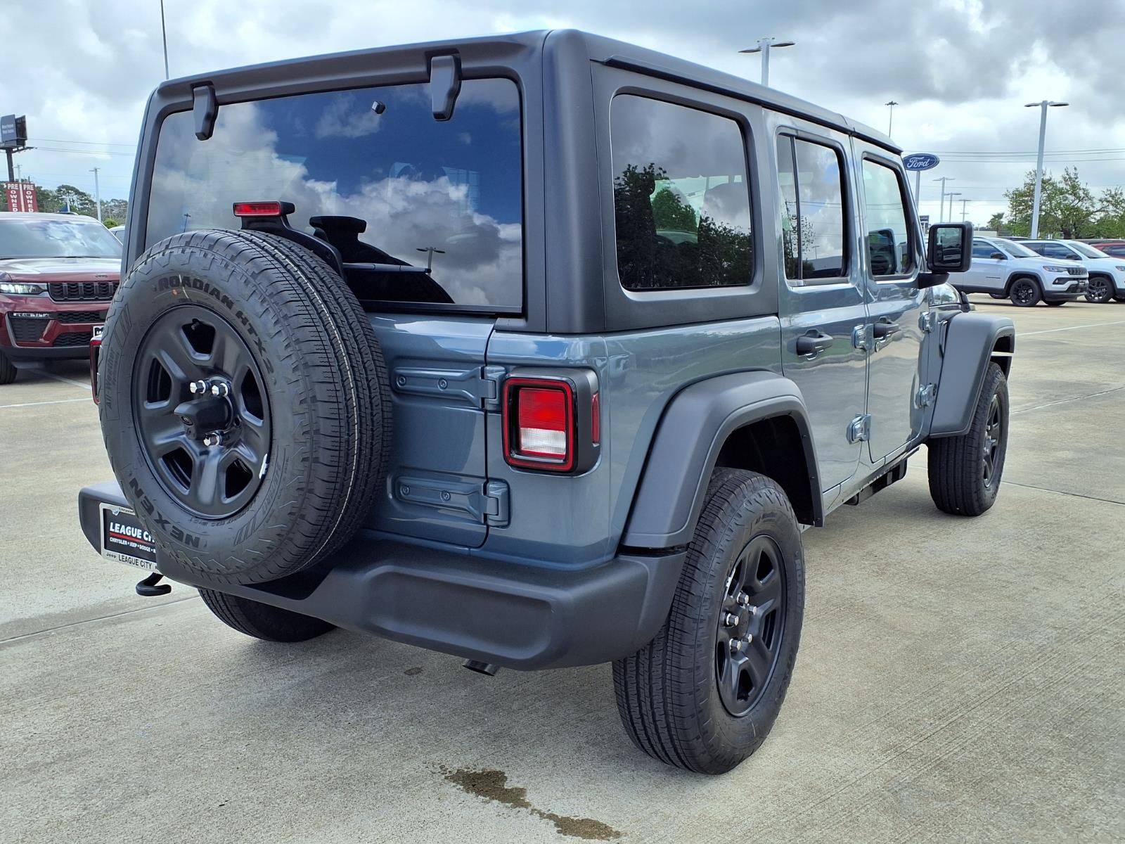 2026 Jeep Wrangler Sport Gray at League City CDJR