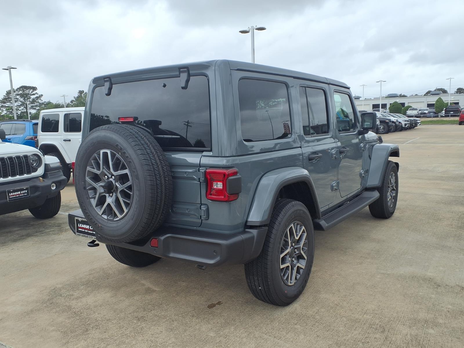 2026 Jeep Wrangler Sahara Anvil at League City CDJR