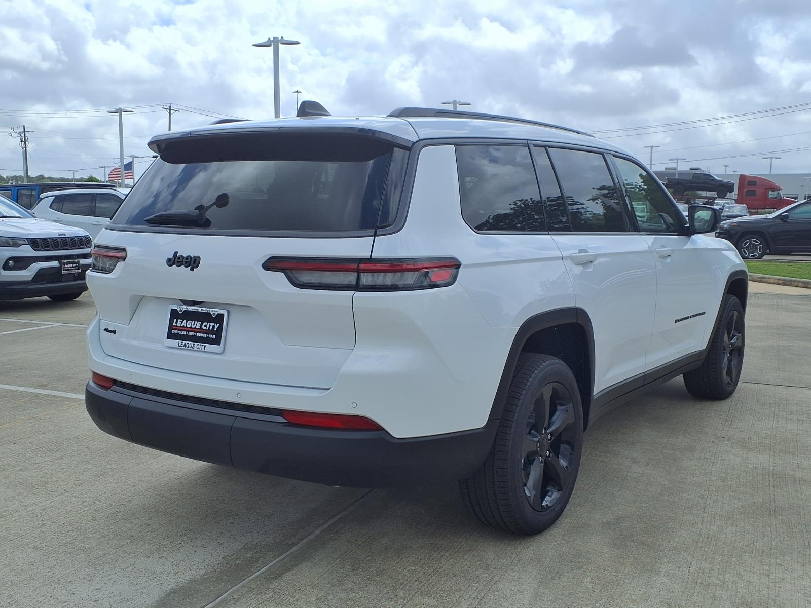 2026 Jeep Grand Cherokee L Limited White at League City CDJR
