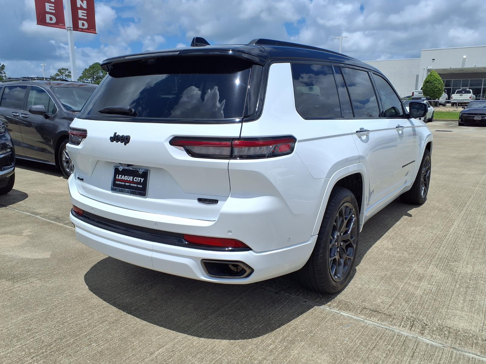 2024 Jeep Grand Cherokee L Summit - 3