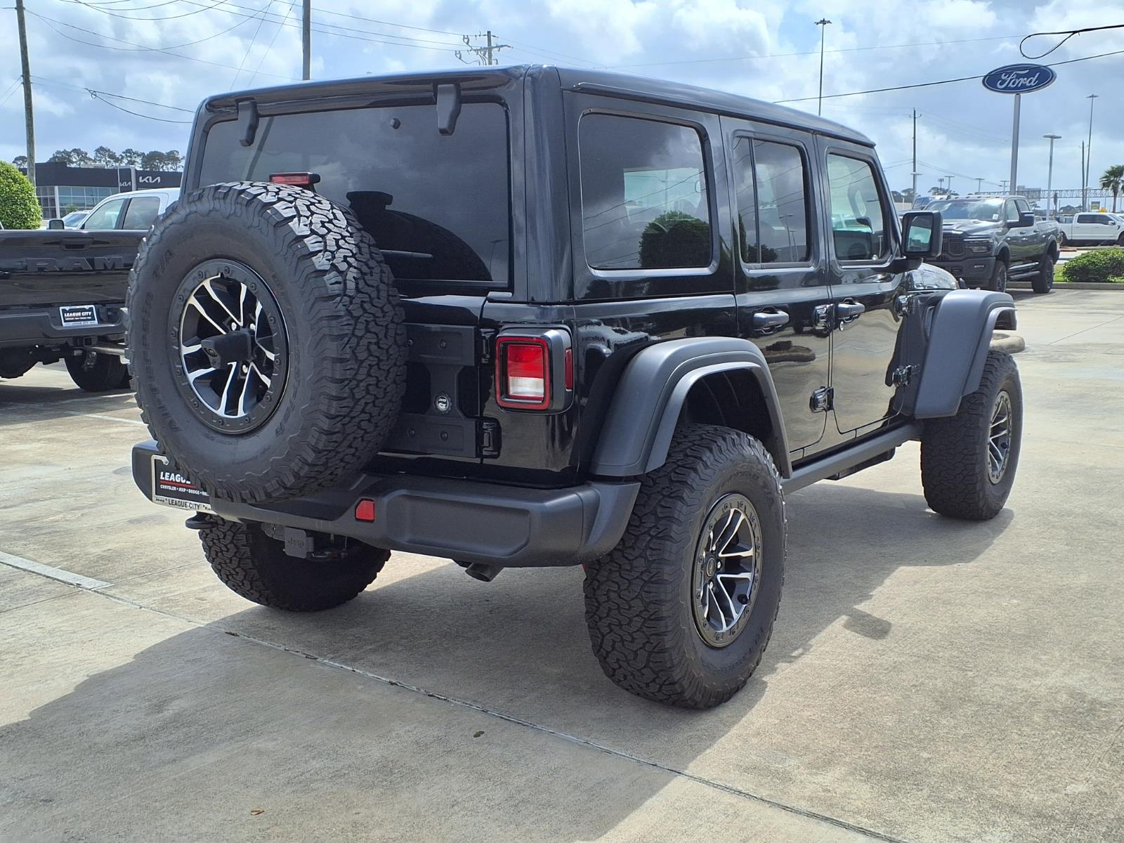 2026 Jeep Wrangler Sport Black at League City CDJR