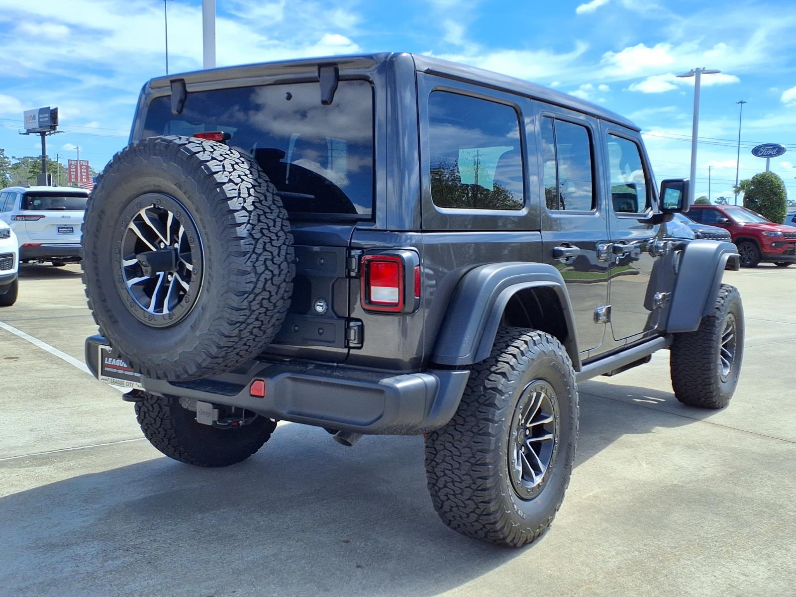 2026 Jeep Wrangler Sport Gray at League City CDJR