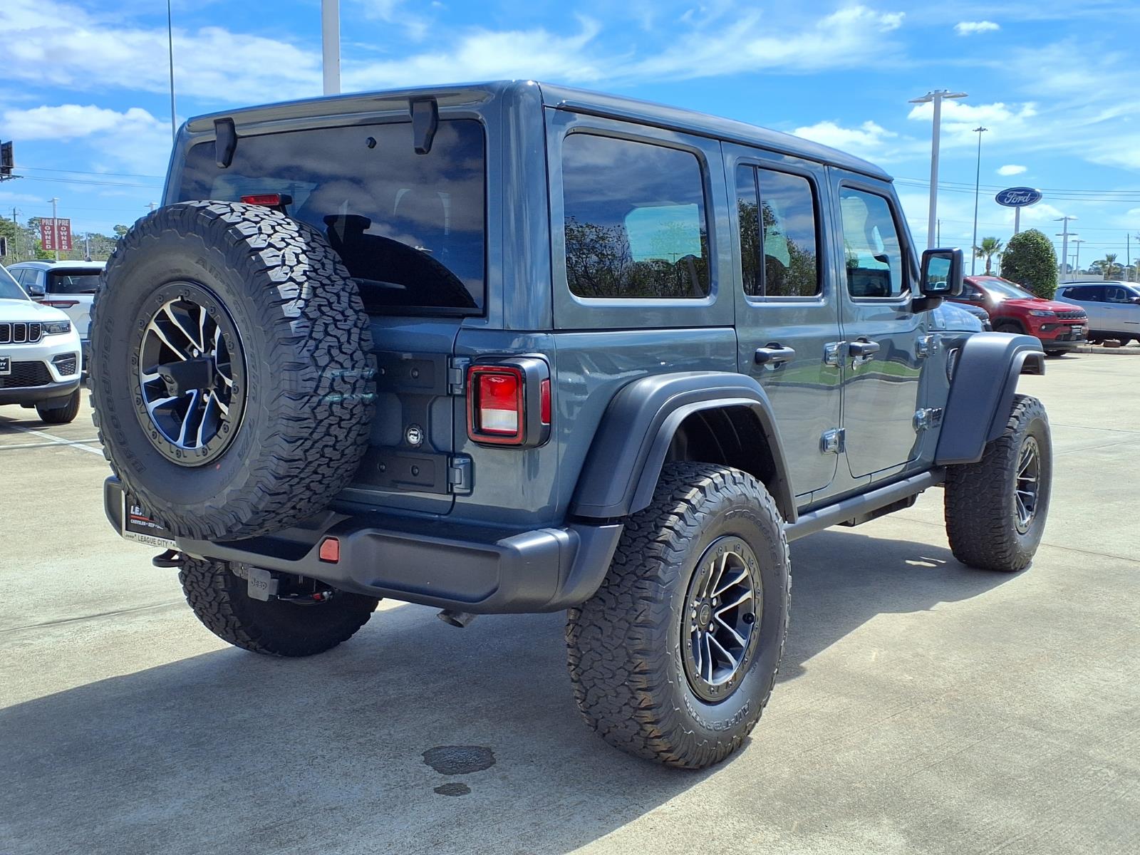 2026 Jeep Wrangler Sport Gray at League City CDJR