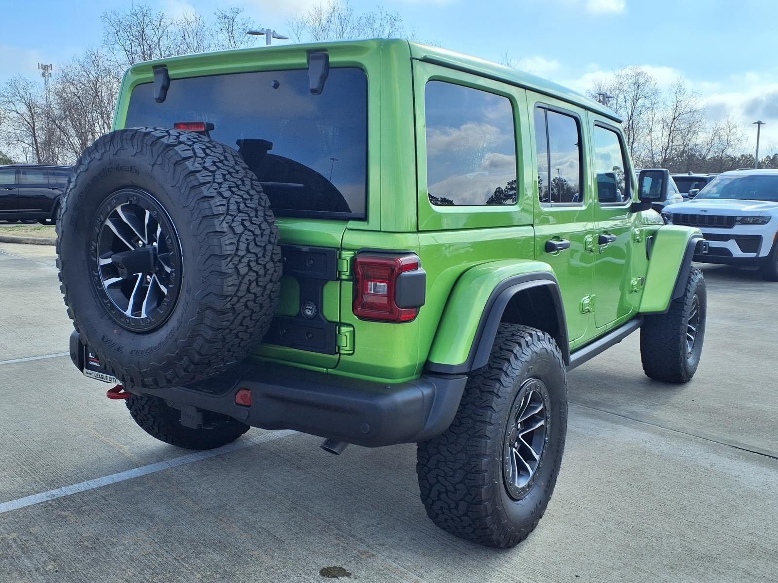 2026 Jeep Wrangler Rubicon Green at League City CDJR