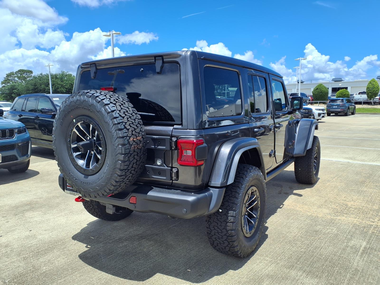 2026 Jeep Wrangler Rubicon Gray at League City CDJR