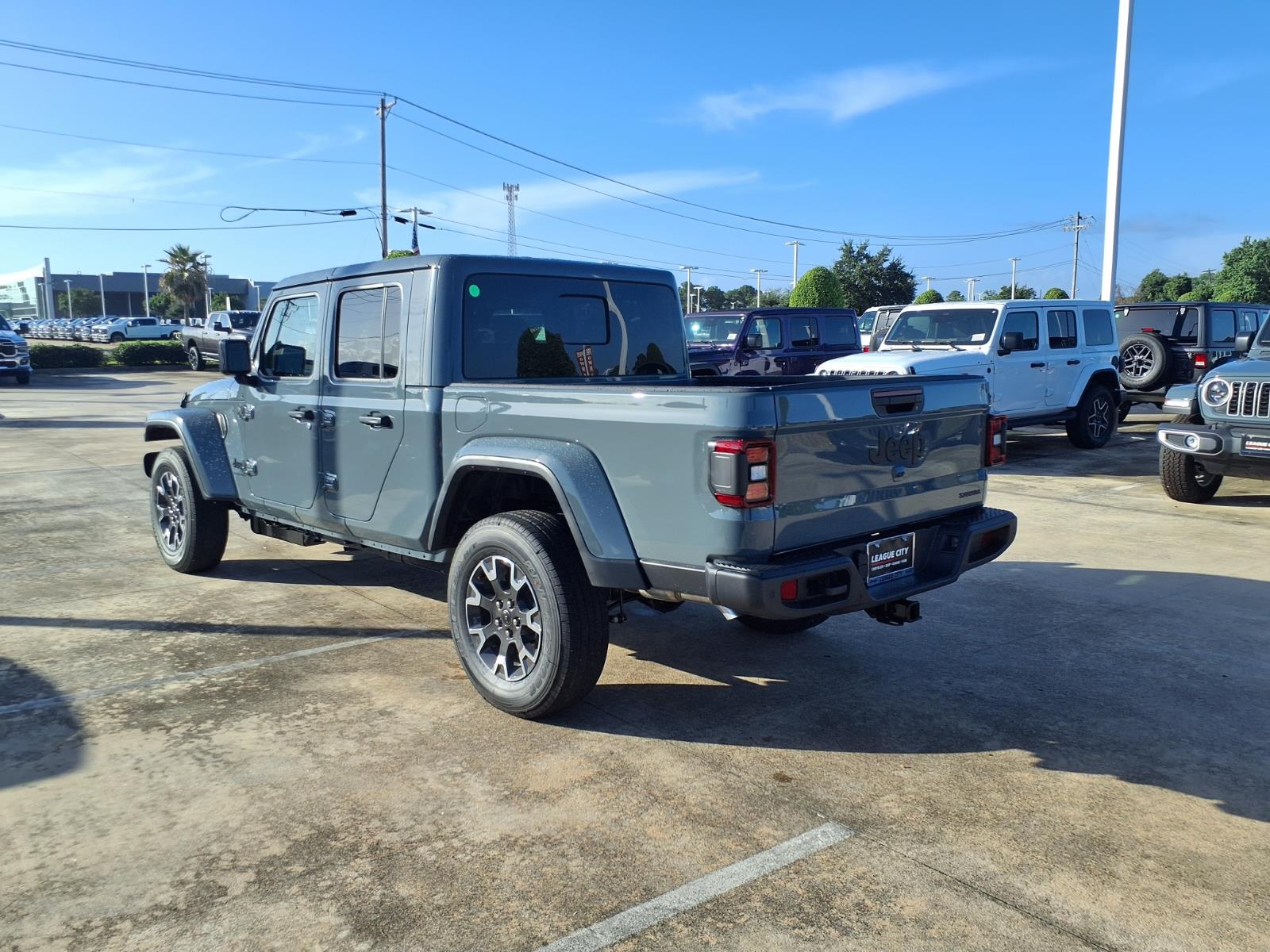 2026 Jeep Gladiator Sport Gray at League City CDJR