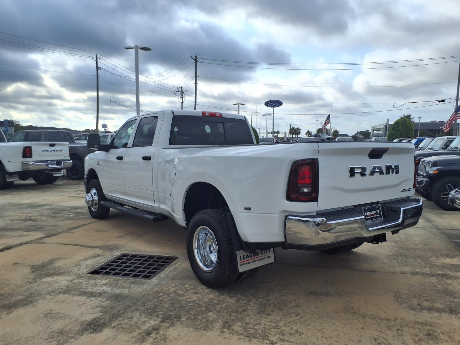2027 RAM 3500 Tradesman White at League City CDJR