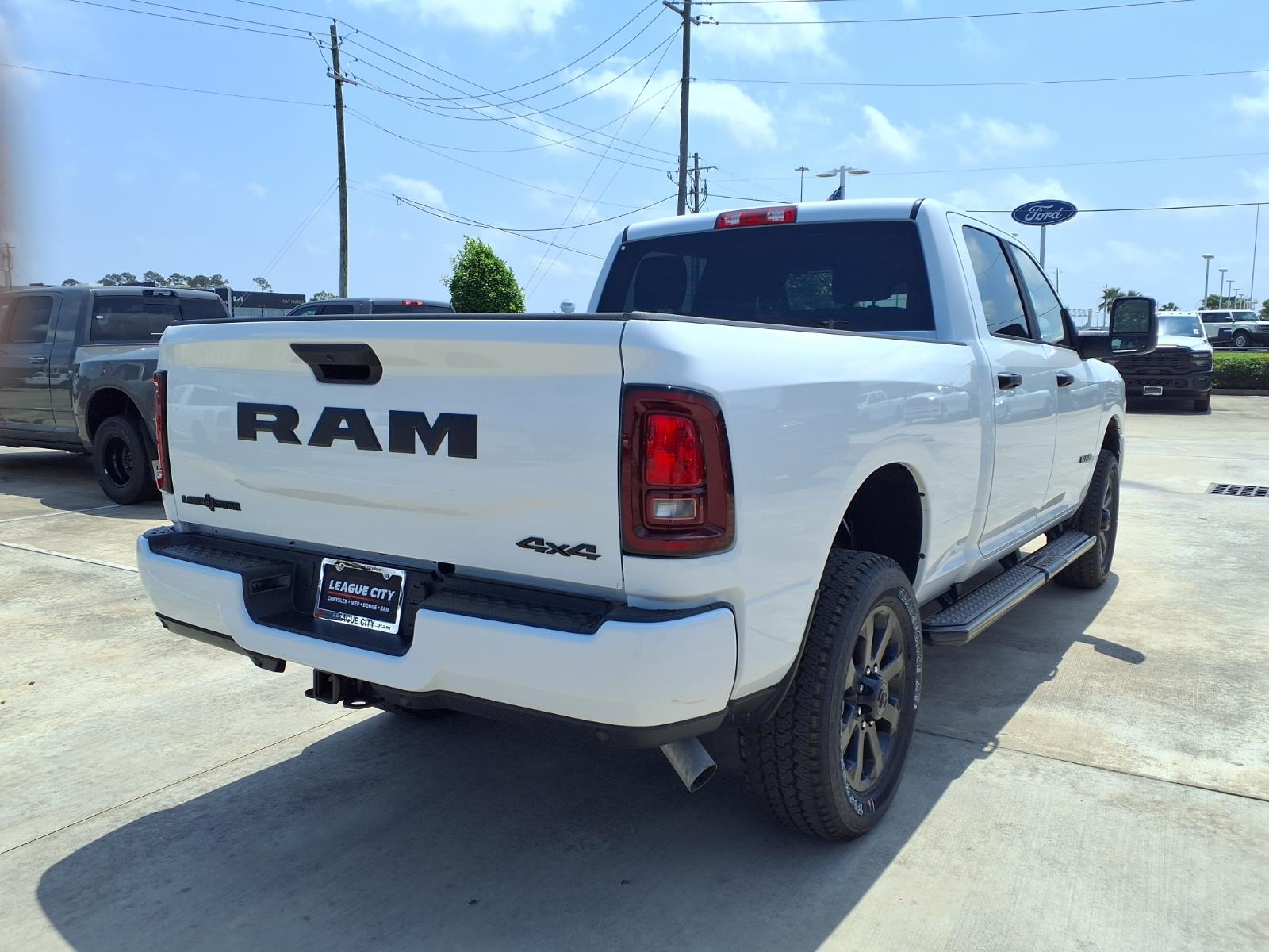 2026 RAM 2500 Big Horn White at League City CDJR