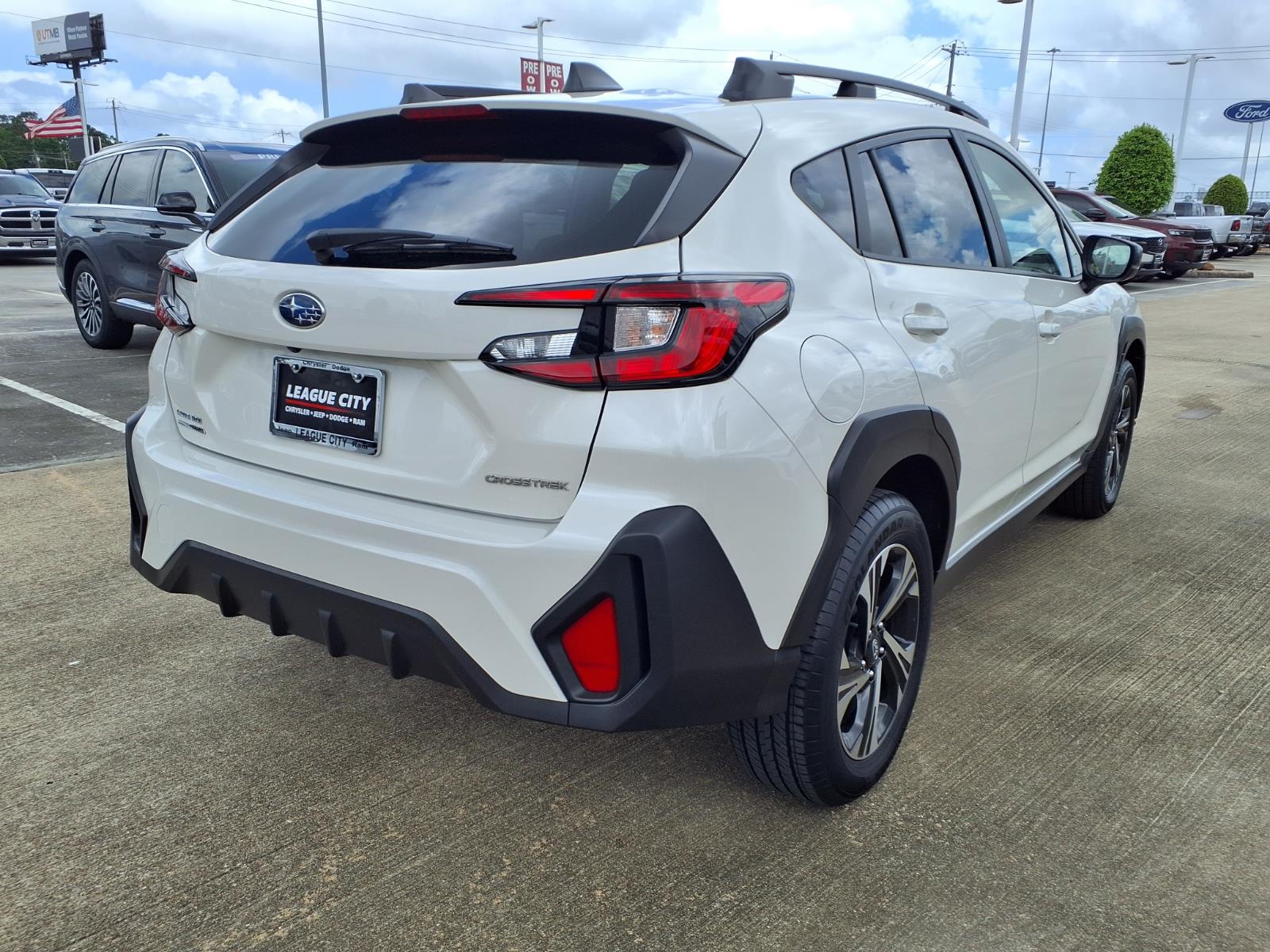 2025 Subaru Crosstrek Premium - 3