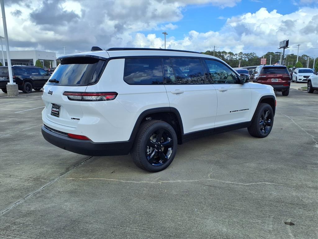 2025 Jeep Grand Cherokee L Limited Bright White Clearcoat at League City CDJR