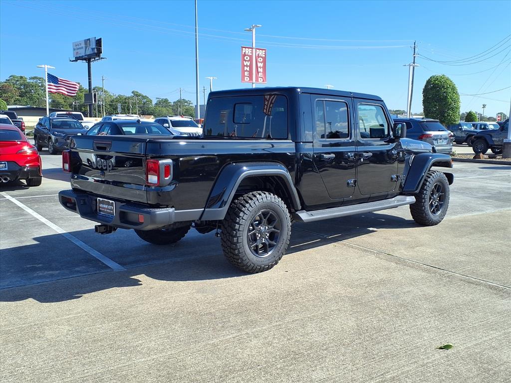2026 Jeep Gladiator Sport Black Clearcoat at League City CDJR