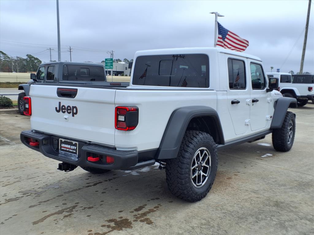 2026 Jeep Gladiator Rubicon Bright White Clearcoat at League City CDJR