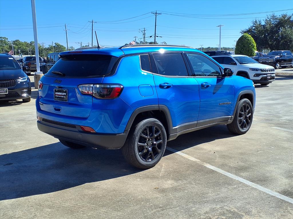 2026 Jeep Compass Latitude Hydro Blue Pearl at League City CDJR