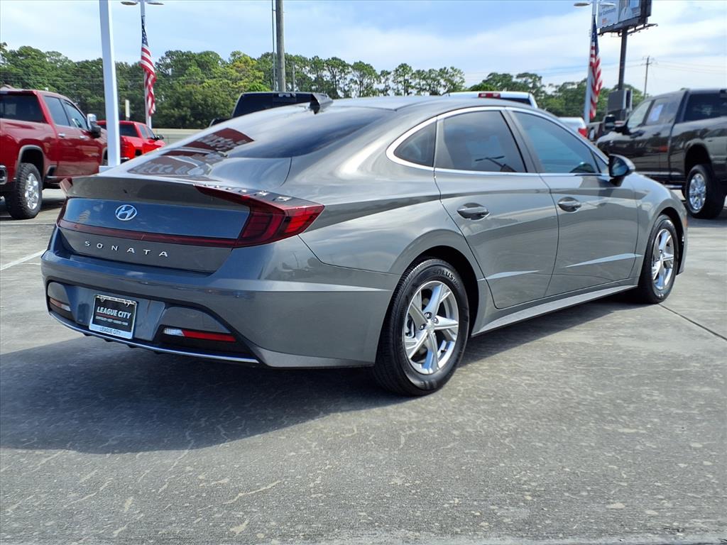 2023 Hyundai SONATA SE - 3