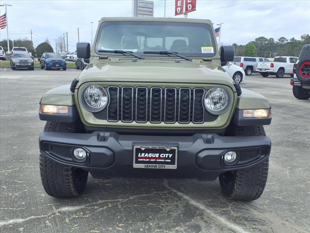 2025 Jeep Gladiator Sport
