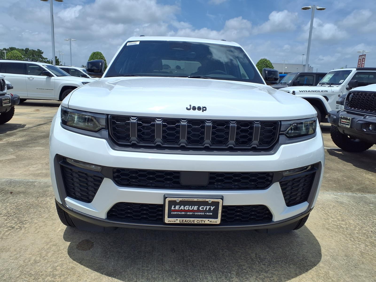 2026 Jeep Grand Cherokee L Limited Bright White Clearcoat at League City CDJR