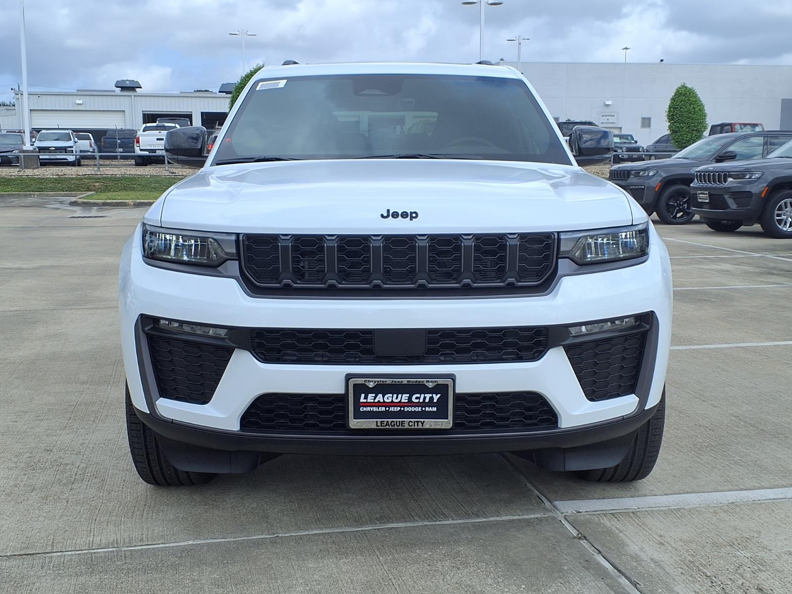 2026 Jeep Grand Cherokee L Limited White at League City CDJR