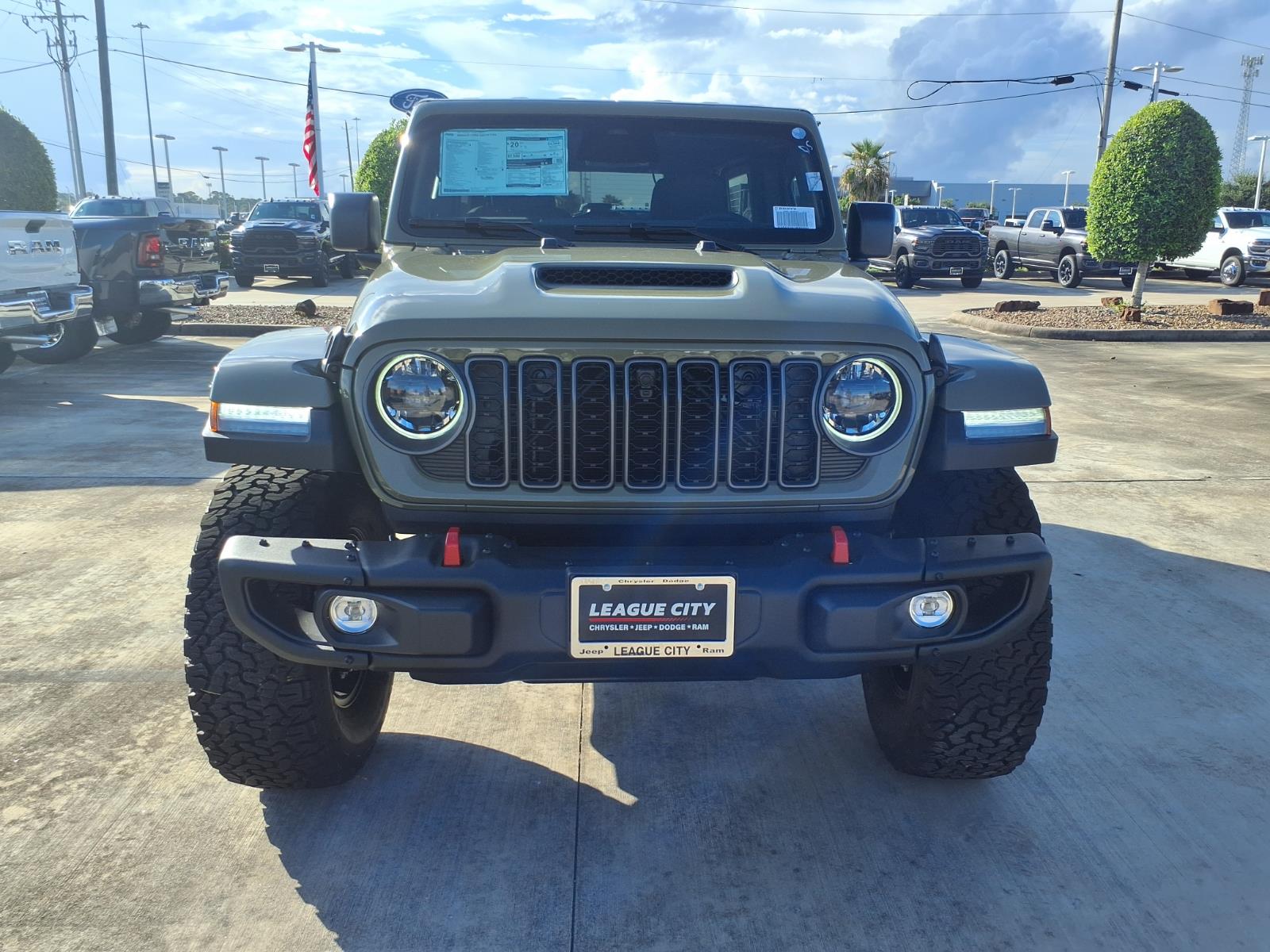 2026 Jeep Wrangler Rubicon Green at League City CDJR