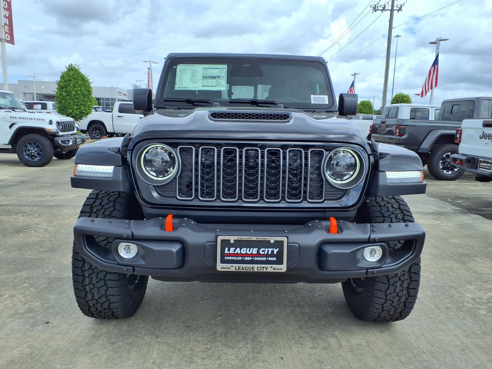 2026 Jeep Gladiator Mojave Black at League City CDJR
