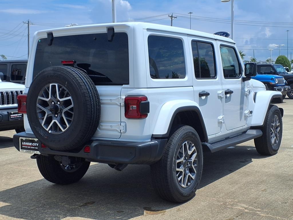 2025 Jeep Wrangler Sahara Bright White Clearcoat at League City CDJR