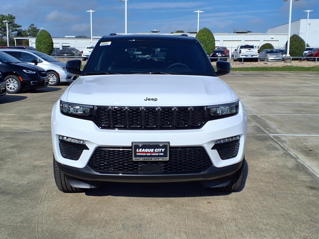 2025 Jeep Grand Cherokee Limited White at League City CDJR
