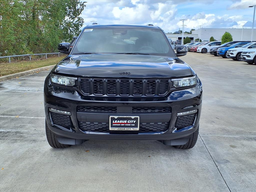2025 Jeep Grand Cherokee L Limited Diamond Black at League City CDJR