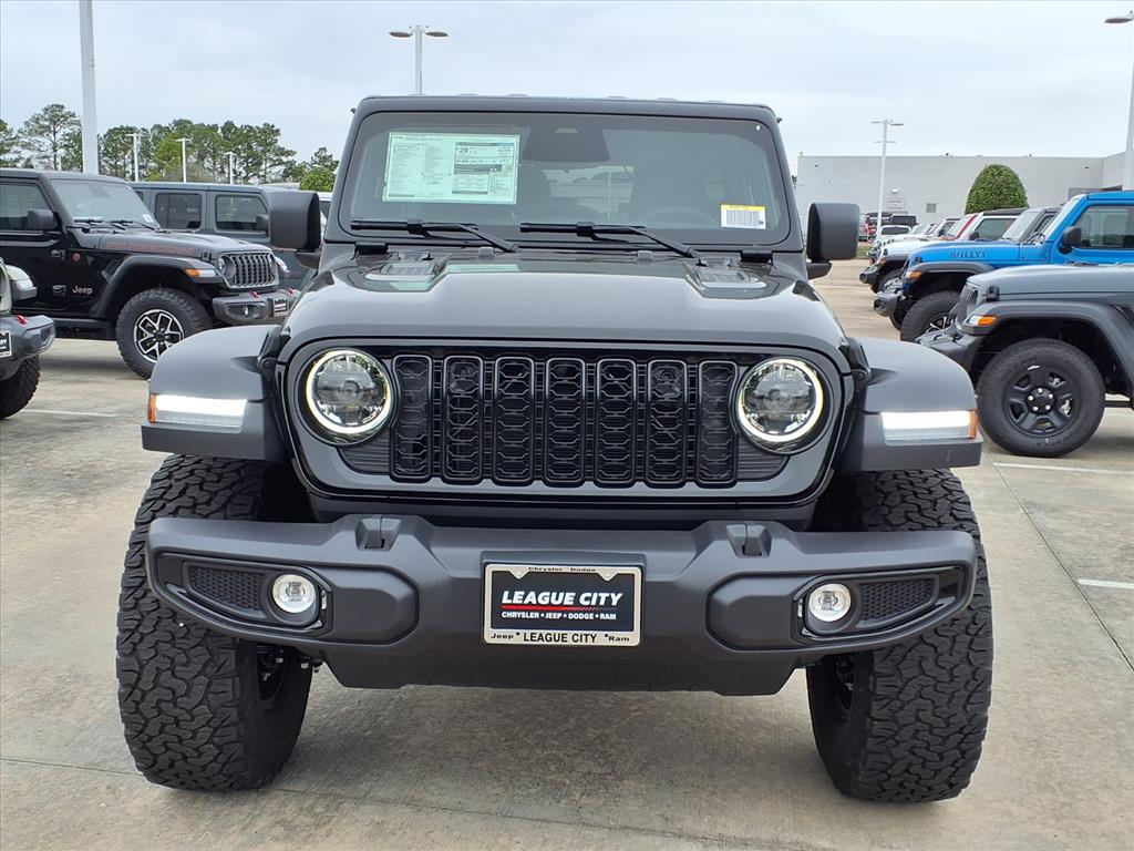 2026 Jeep Wrangler Sport Black Clearcoat at League City CDJR