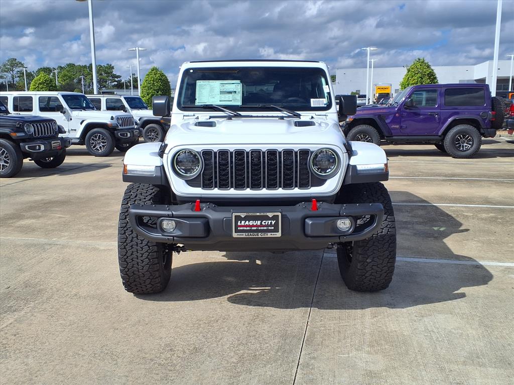 2026 Jeep Wrangler Rubicon Bright White Clearcoat at League City CDJR