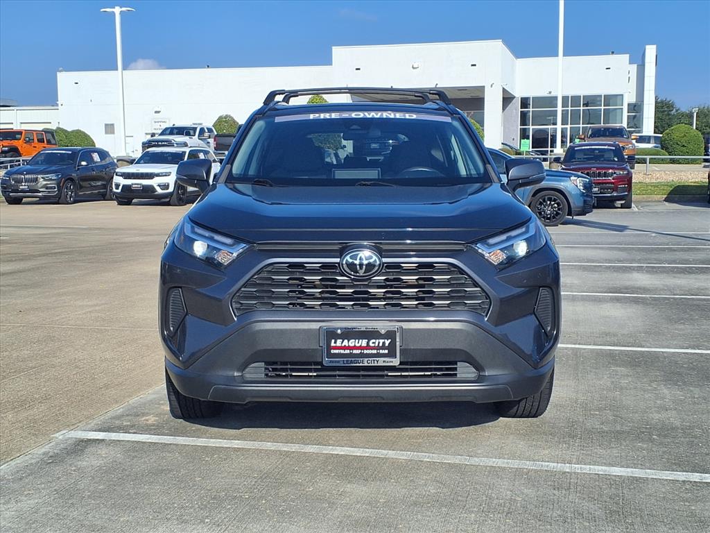 2023 Toyota RAV4 XLE - 4