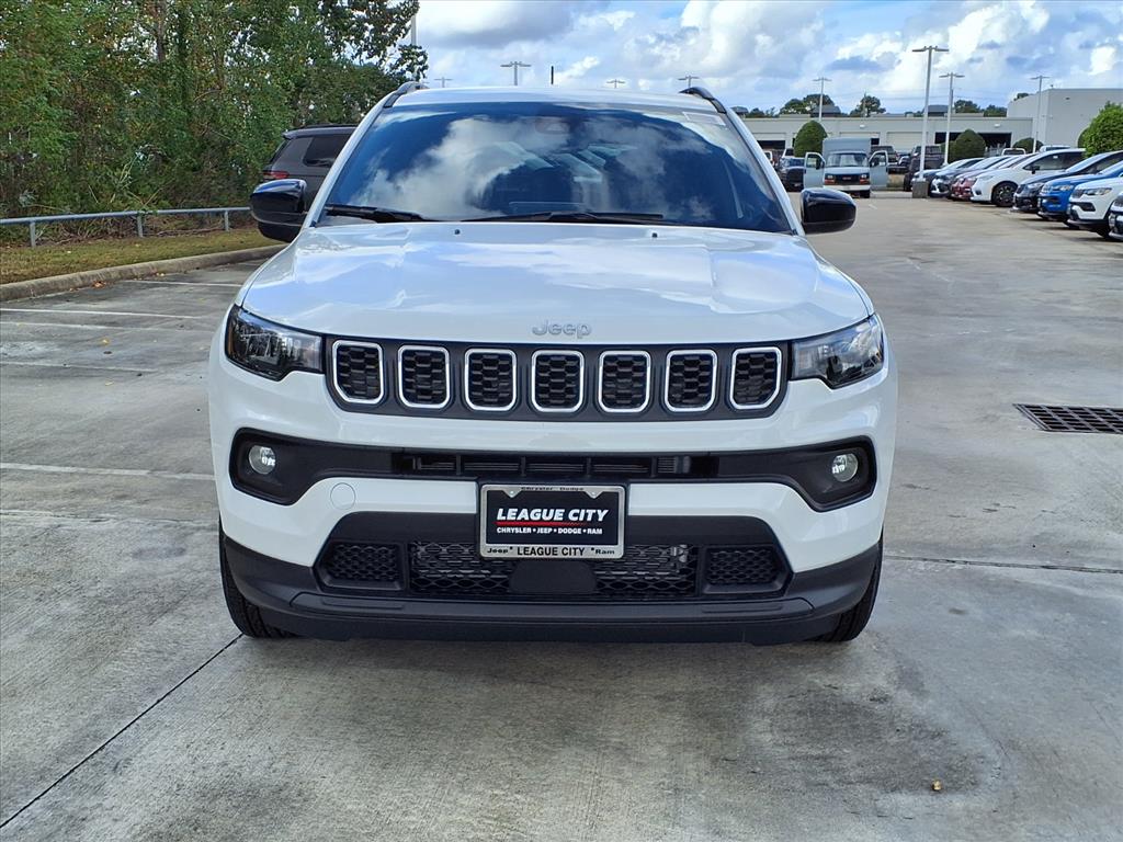 2026 Jeep Compass Latitude Bright White Clearcoat at League City CDJR