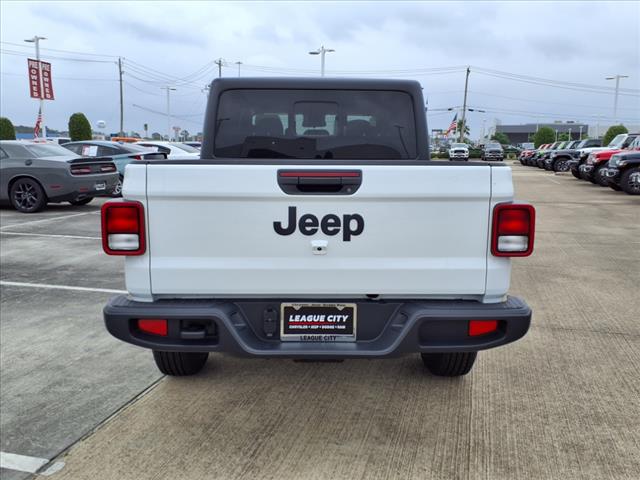 2025 Jeep Gladiator Sport