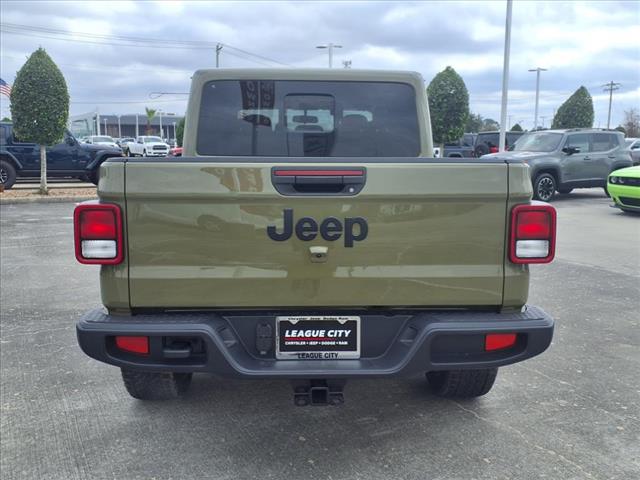 2025 Jeep Gladiator Sport