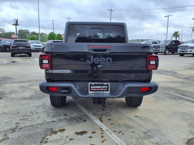 2025 Jeep Gladiator Sport