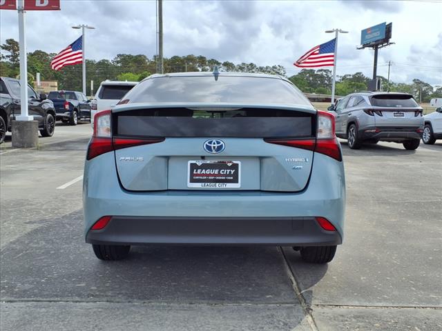 2022 Toyota Prius L