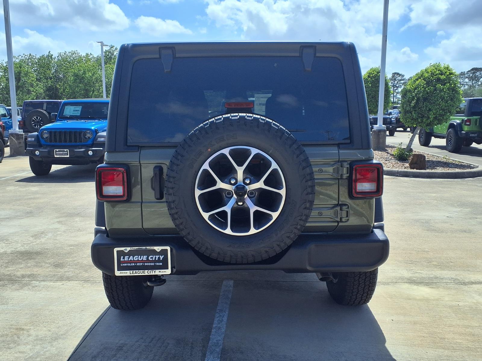 2026 Jeep Wrangler Sport Green at League City CDJR