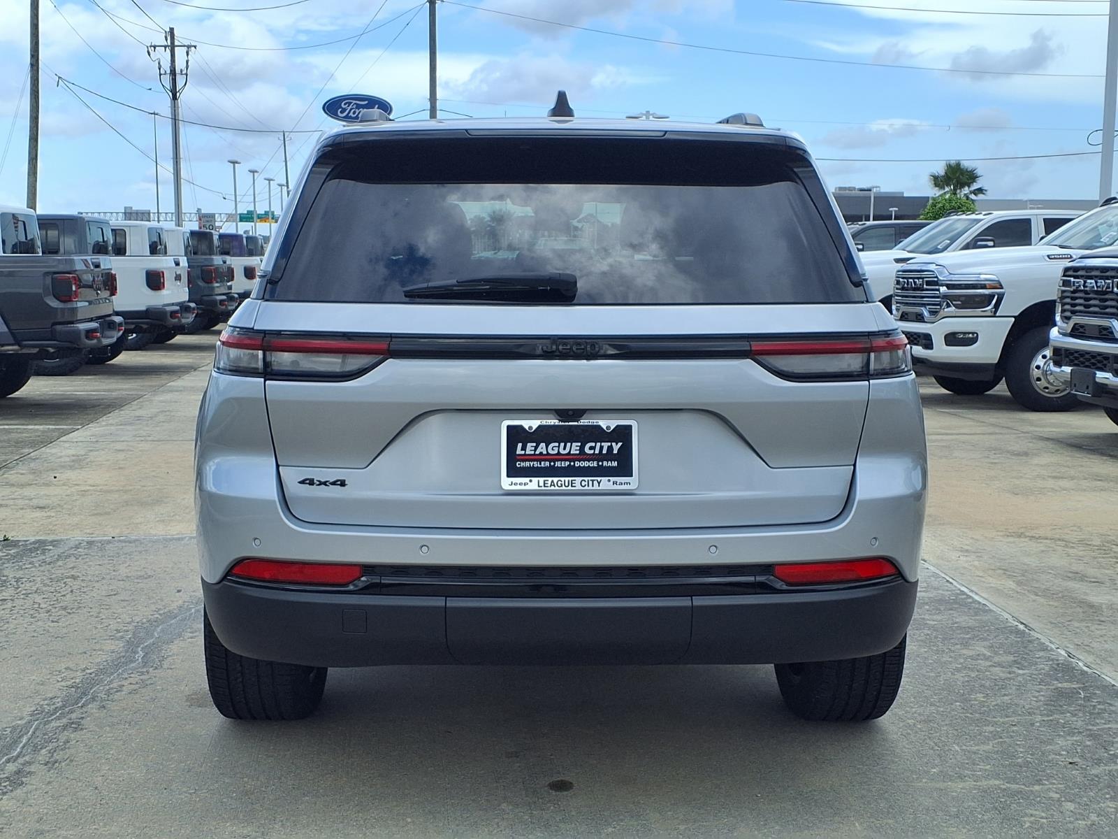2025 Jeep Grand Cherokee Altitude - 5
