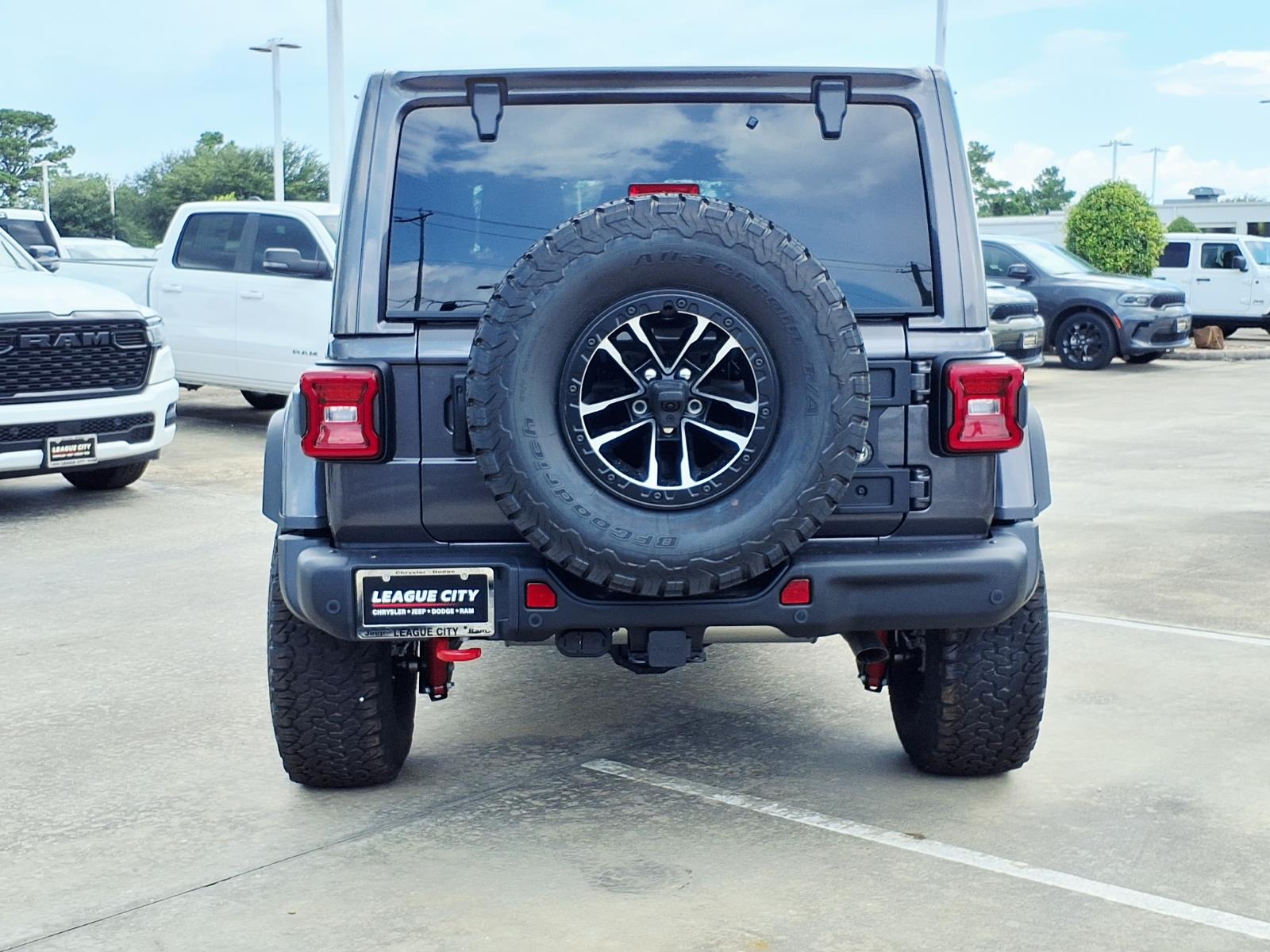 2026 Jeep Wrangler Rubicon Gray at League City CDJR