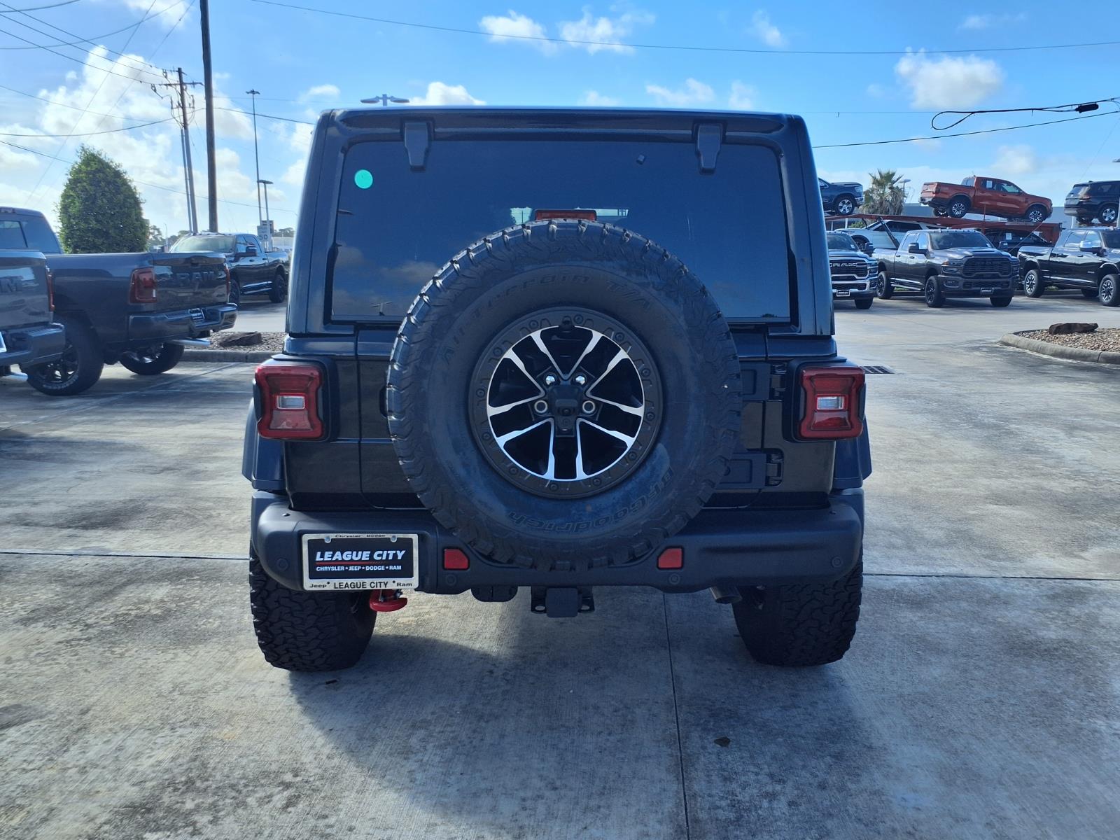 2026 Jeep Wrangler Rubicon Black at League City CDJR