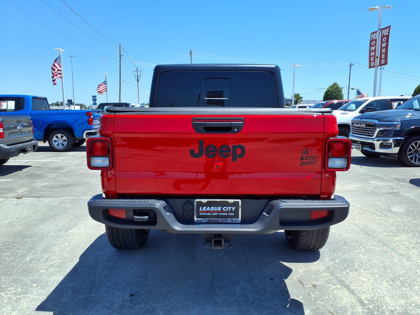 2023 Jeep Gladiator Willys - 5