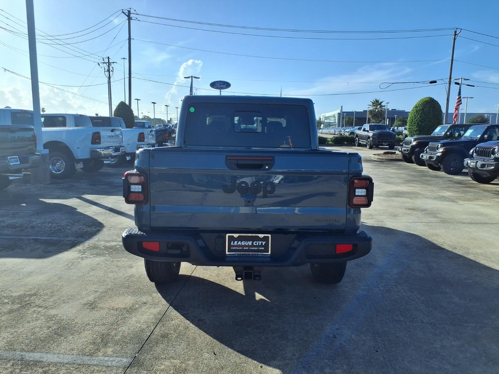 2026 Jeep Gladiator Sport Gray at League City CDJR
