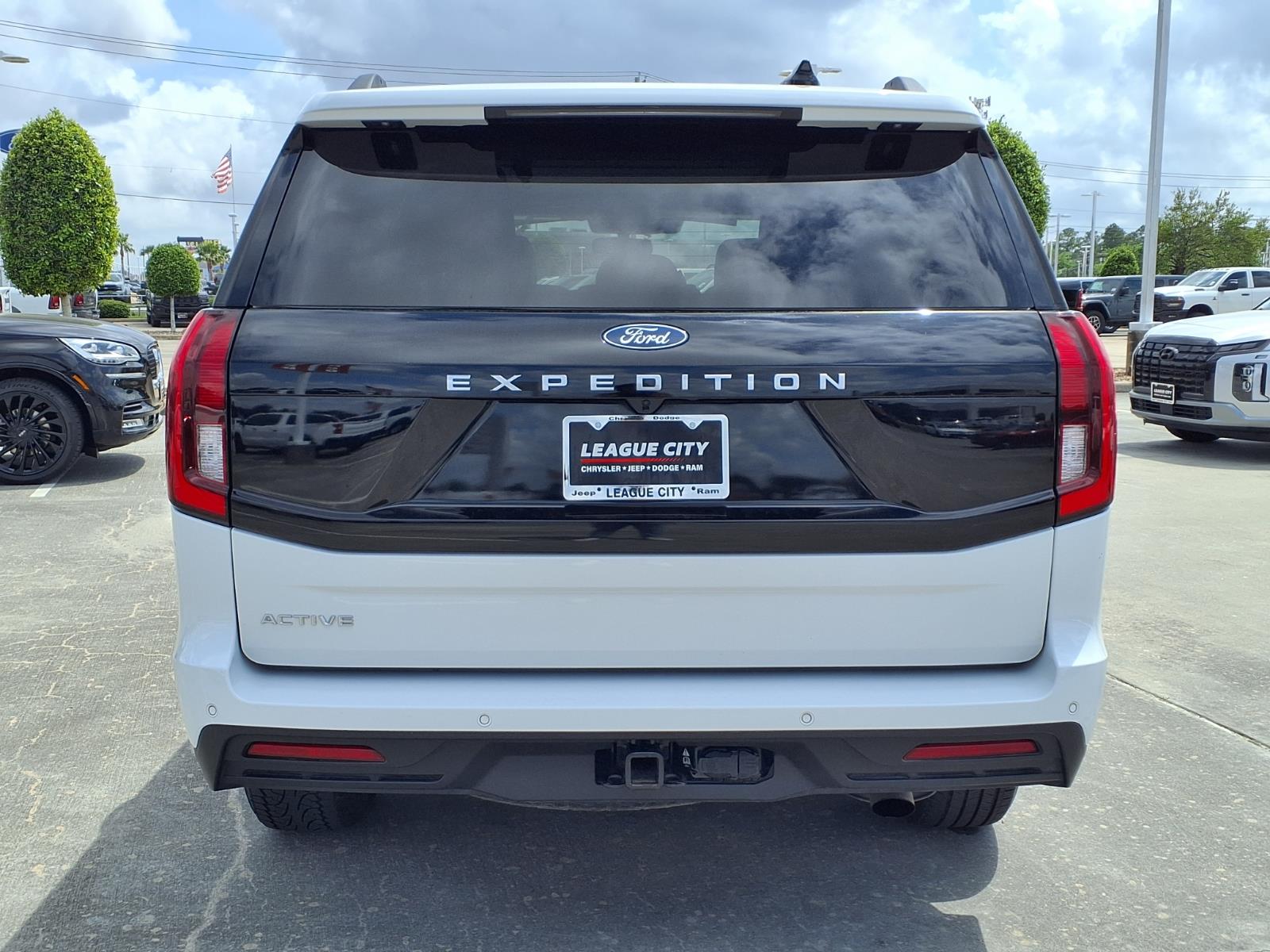 2025 Ford Expedition Active - 5